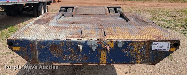 image for item DQ7500 1969 Twamco SDDLBXHT2  drop deck equipment trailer