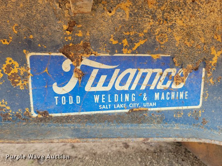image for item DQ7500 1969 Twamco SDDLBXHT2  drop deck equipment trailer