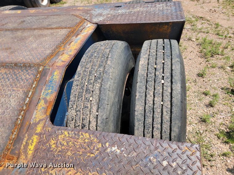 image for item DQ7500 1969 Twamco SDDLBXHT2  drop deck equipment trailer