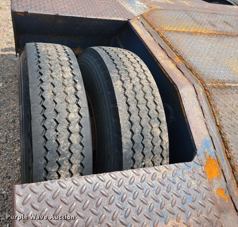 image for item DQ7500 1969 Twamco SDDLBXHT2  drop deck equipment trailer