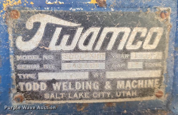 image for item DQ7500 1969 Twamco SDDLBXHT2  drop deck equipment trailer