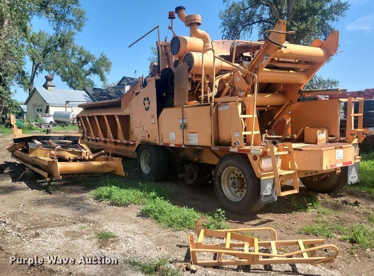 image for item DQ7515 Bandit 3680XP The Beast  horizontal grinder