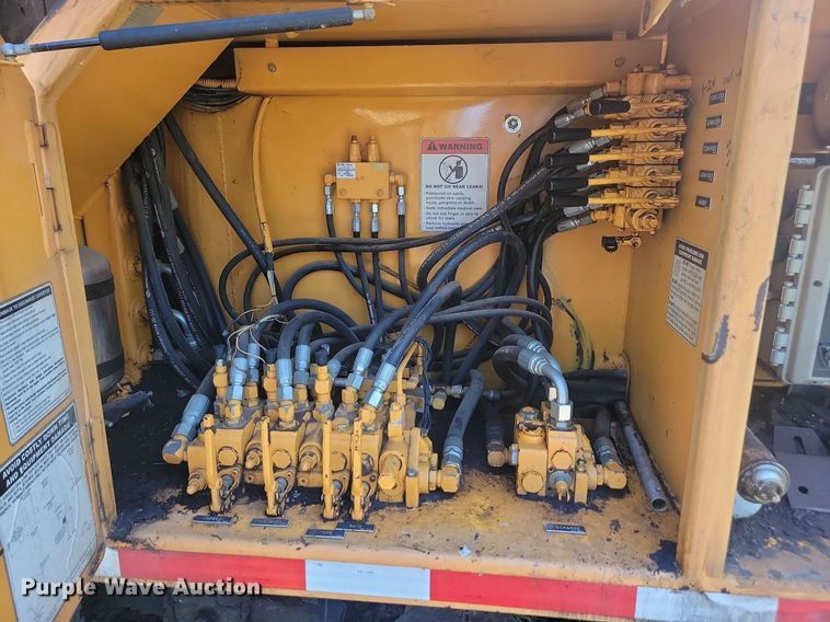 image for item DQ7515 Bandit 3680XP The Beast  horizontal grinder