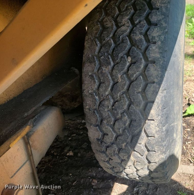 image for item DQ7515 Bandit 3680XP The Beast  horizontal grinder