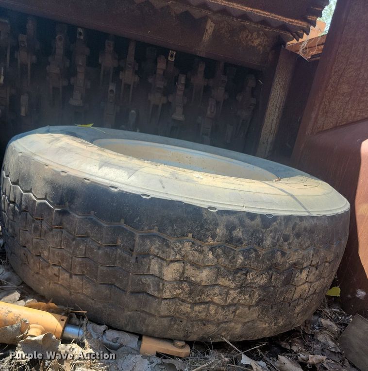 image for item DQ7515 Bandit 3680XP The Beast  horizontal grinder