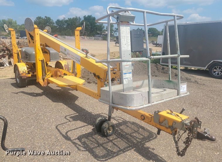 image for item DQ7530 2014 Haulotte 3632T  boom lift