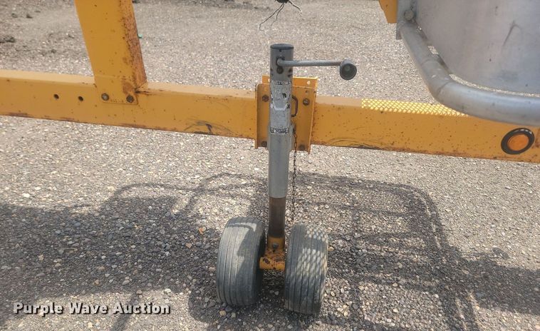 image for item DQ7530 2014 Haulotte 3632T  boom lift