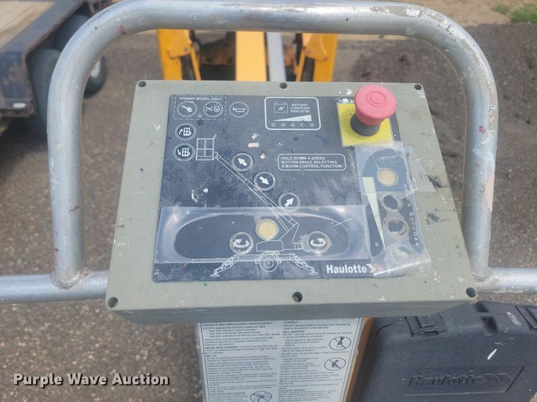 image for item DQ7530 2014 Haulotte 3632T  boom lift