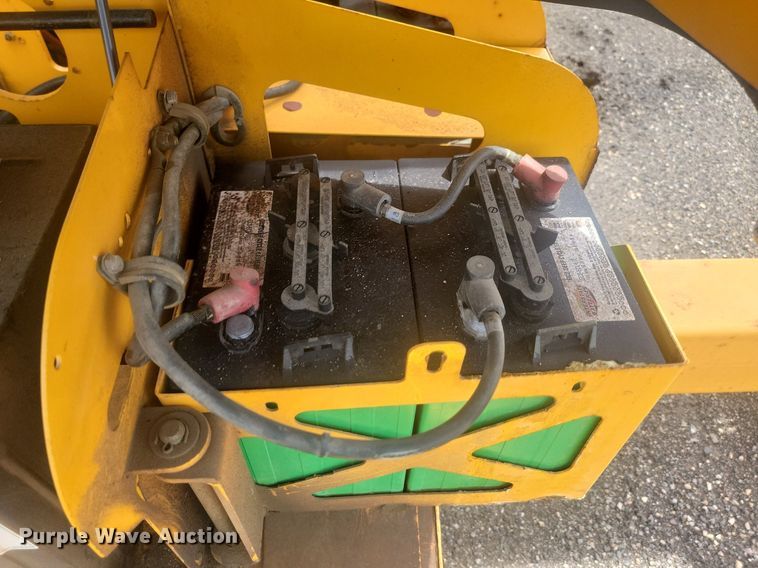 image for item DQ7530 2014 Haulotte 3632T  boom lift