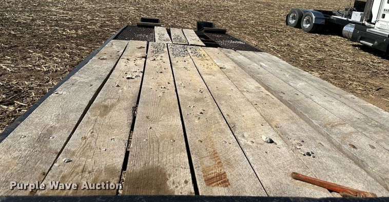 image for item DR5174 1994 Talbert  equipment trailer