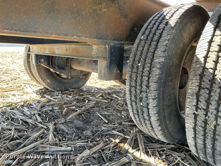 image for item DR5174 1994 Talbert  equipment trailer