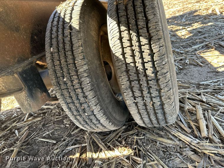 image for item DR5174 1994 Talbert  equipment trailer