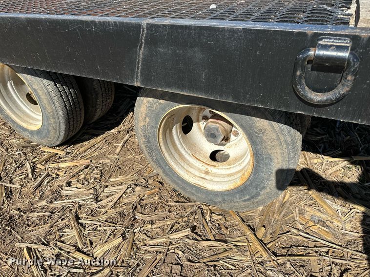 image for item DR5174 1994 Talbert  equipment trailer