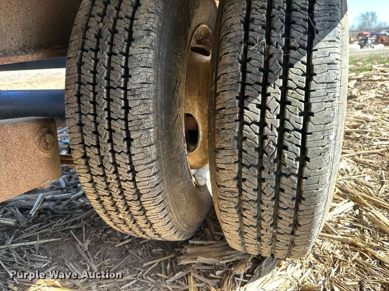 image for item DR5174 1994 Talbert  equipment trailer