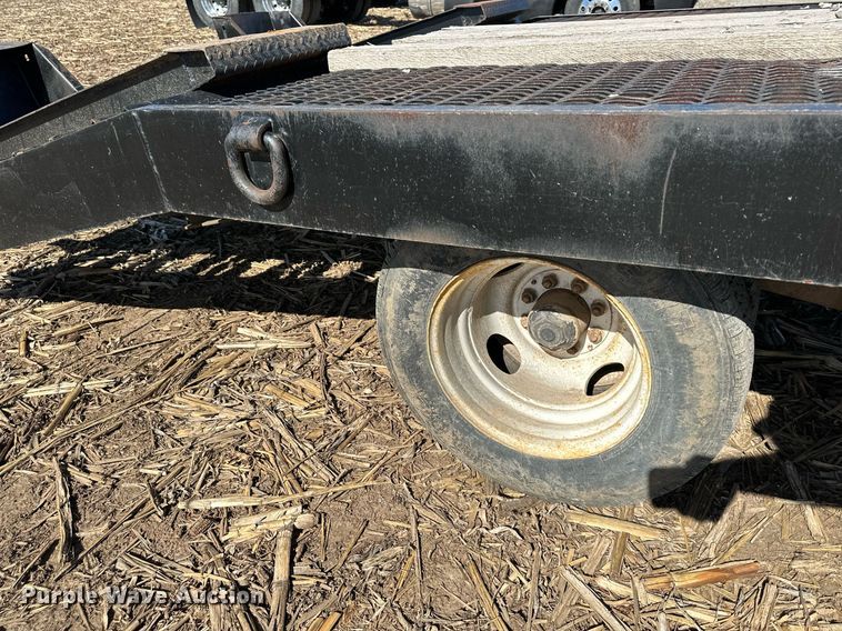 image for item DR5174 1994 Talbert  equipment trailer