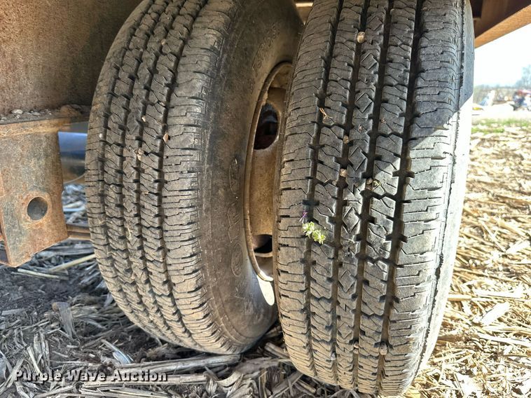 image for item DR5174 1994 Talbert  equipment trailer