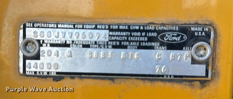 image for item DR5175 1975 Ford  fuel truck