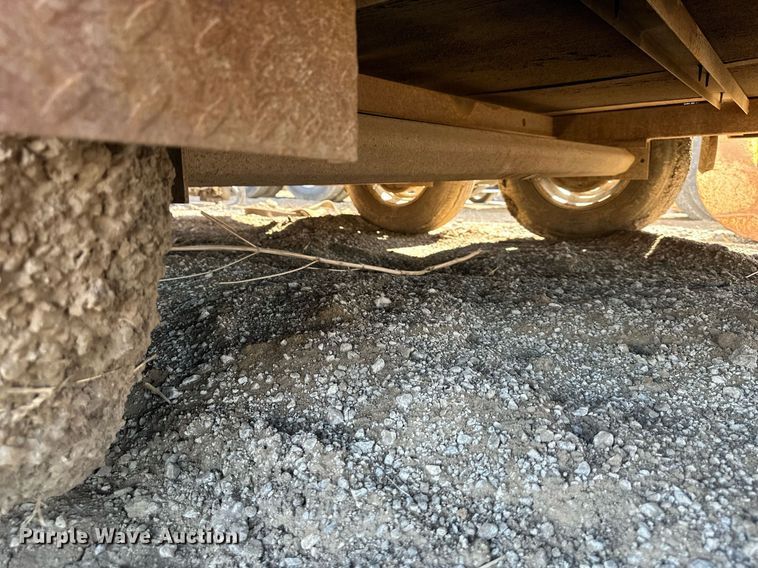 image for item DR5183 Doolittle  enclosed cargo trailer