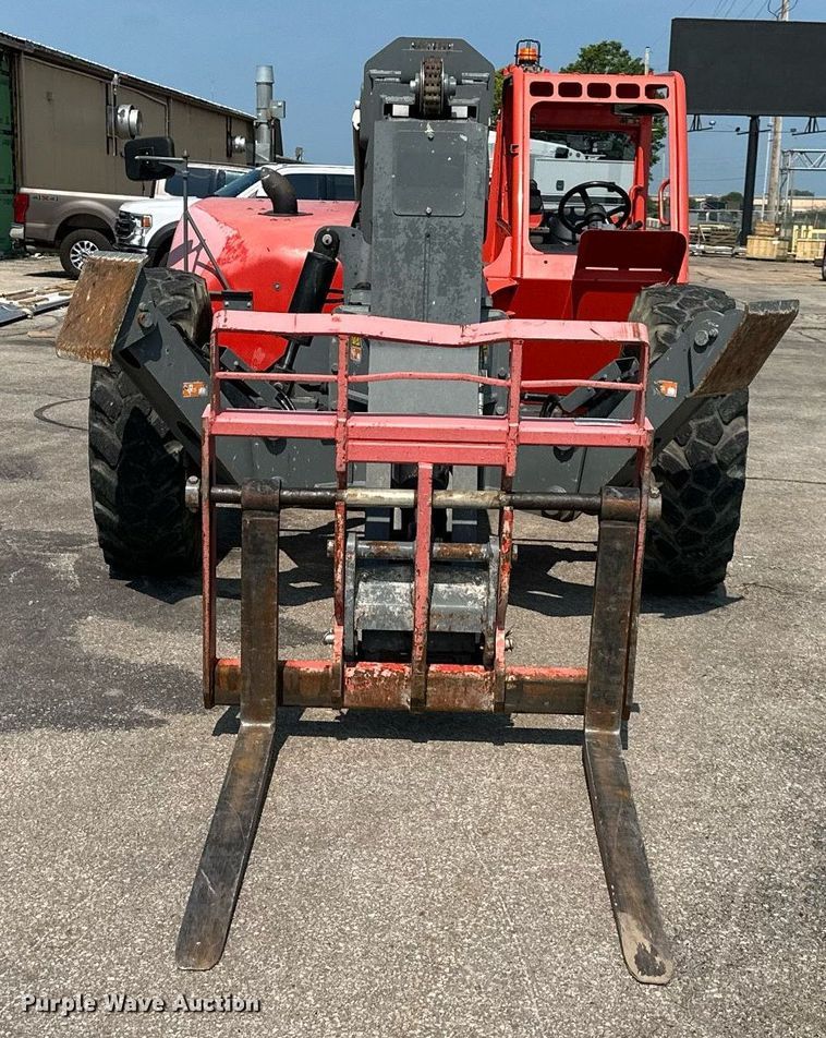 image for item DS2070 2018 Skyjack SJ1056 TH  telehandler