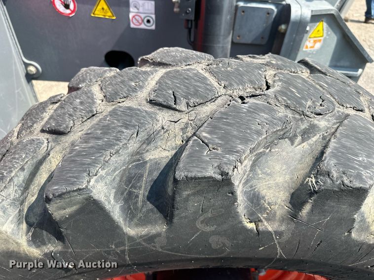 image for item DS2070 2018 Skyjack SJ1056 TH  telehandler