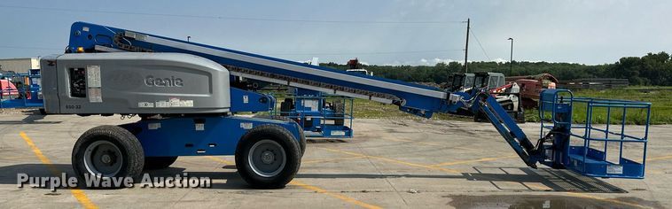 image for item DS2071 2014 Genie S-65  boom lift
