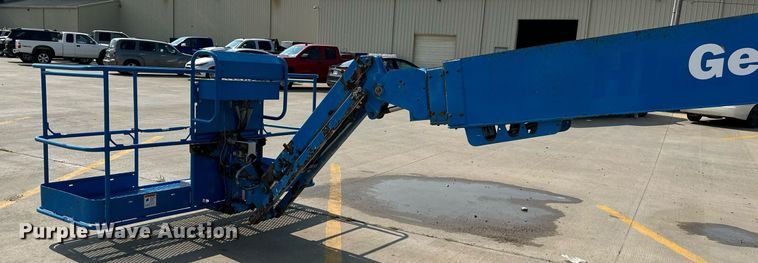 image for item DS2071 2014 Genie S-65  boom lift