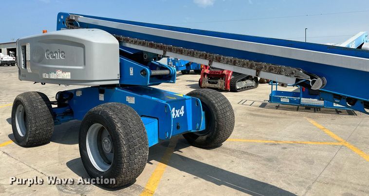 image for item DS2071 2014 Genie S-65  boom lift