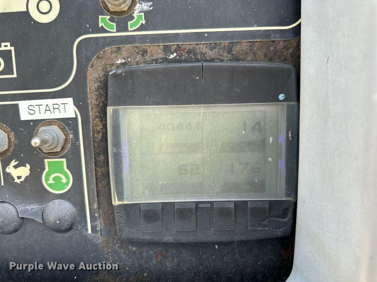 image for item DS2071 2014 Genie S-65  boom lift