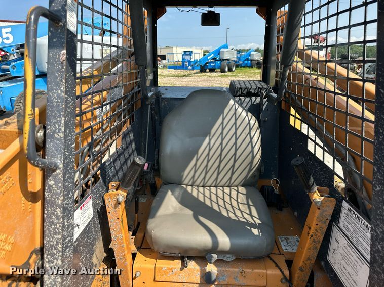 image for item DS2073 2001 Case 1845C  skid steer loader