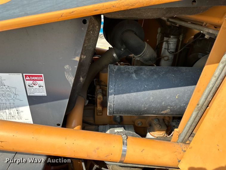 image for item DS2073 2001 Case 1845C  skid steer loader