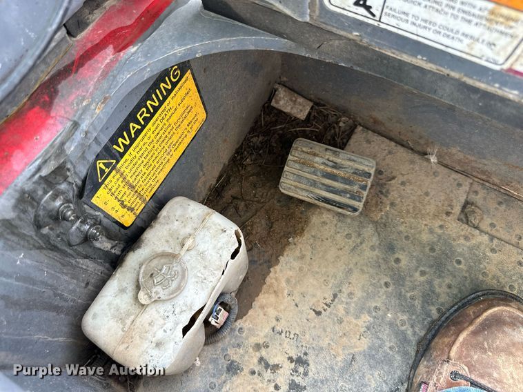 image for item DS2074 2007 Takeuchi TL140  tracked skid steer loader