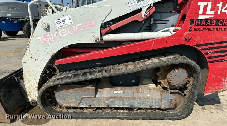 image for item DS2074 2007 Takeuchi TL140  tracked skid steer loader