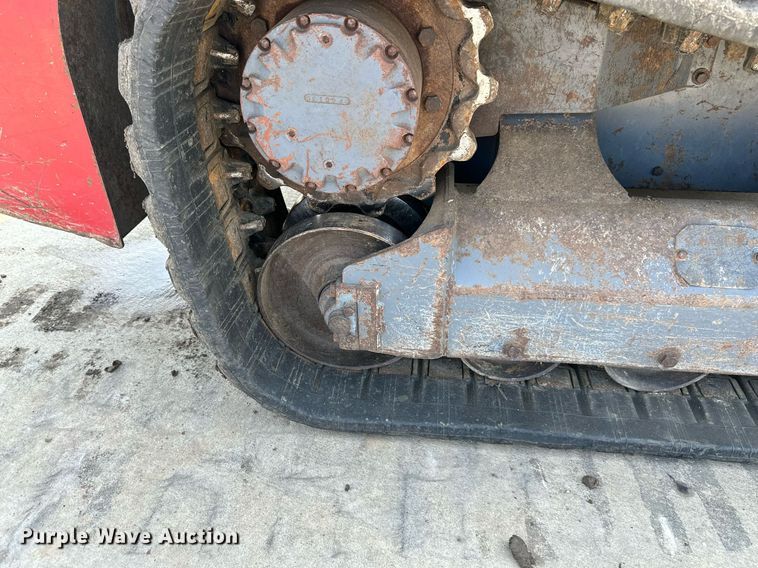 image for item DS2074 2007 Takeuchi TL140  tracked skid steer loader