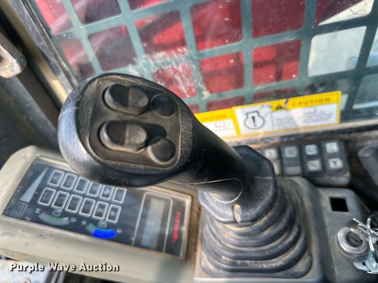 image for item DS2075 2015 Takeuchi TL12  tracked skid steer loader