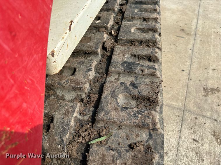 image for item DS2075 2015 Takeuchi TL12  tracked skid steer loader