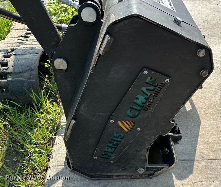 image for item DS2076 2020 Rayco DAF-180D  skid steer mulcher