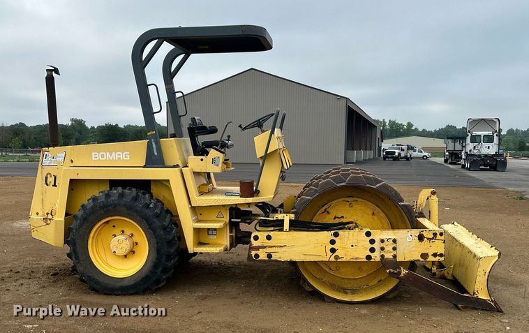 image for item DS2097 Bomag BW172PDB-2  single drum roller