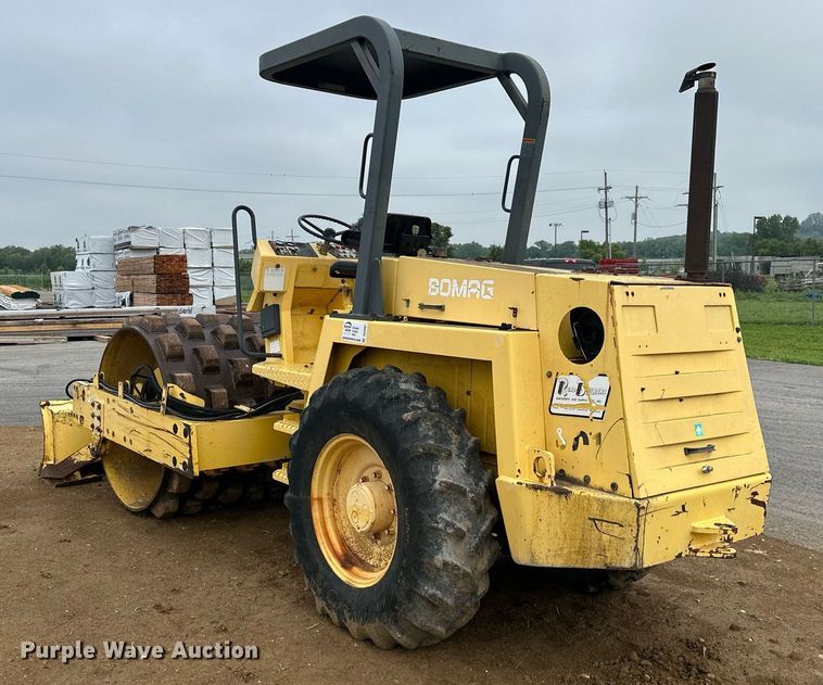 image for item DS2097 Bomag BW172PDB-2  single drum roller