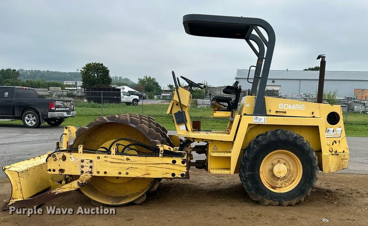 image for item DS2097 Bomag BW172PDB-2  single drum roller