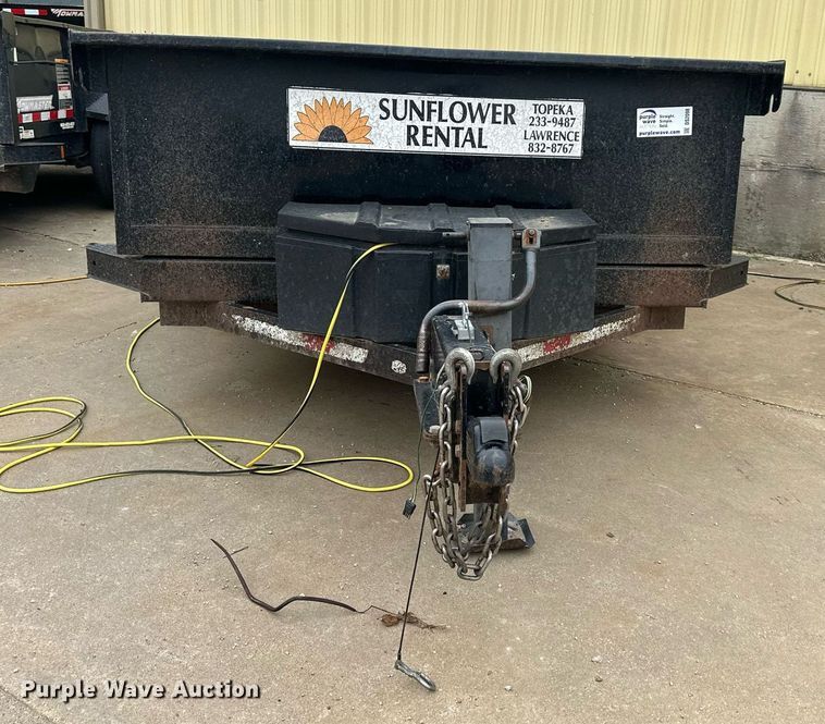 image for item DS2098 2015 Towmaster T-12HD  dump trailer