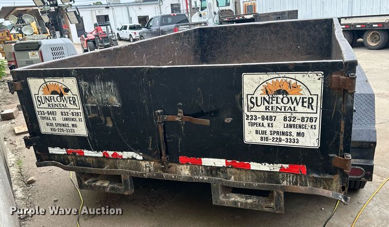 image for item DS2098 2015 Towmaster T-12HD  dump trailer