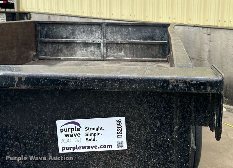 image for item DS2098 2015 Towmaster T-12HD  dump trailer
