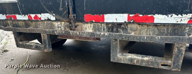 image for item DS2098 2015 Towmaster T-12HD  dump trailer