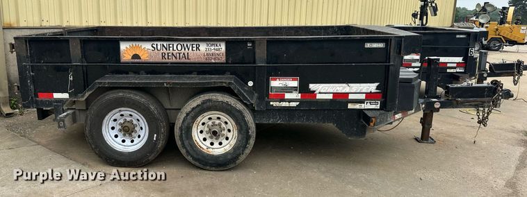 image for item DS2099 2016 Towmaster T-12HD  dump trailer