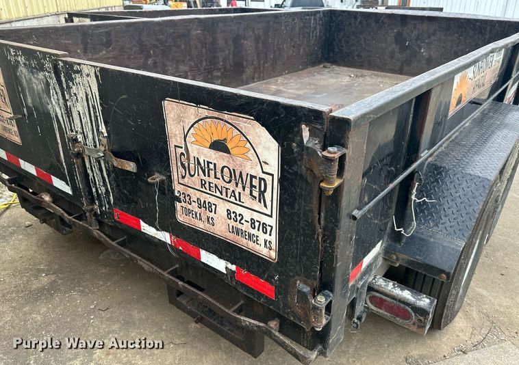 image for item DS2099 2016 Towmaster T-12HD  dump trailer