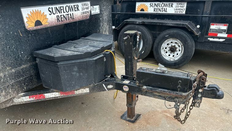 image for item DS2099 2016 Towmaster T-12HD  dump trailer