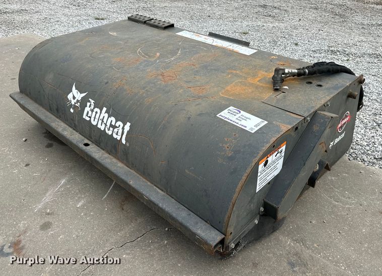 image for item DS2116 Bobcat  72" W skid steer sweeper