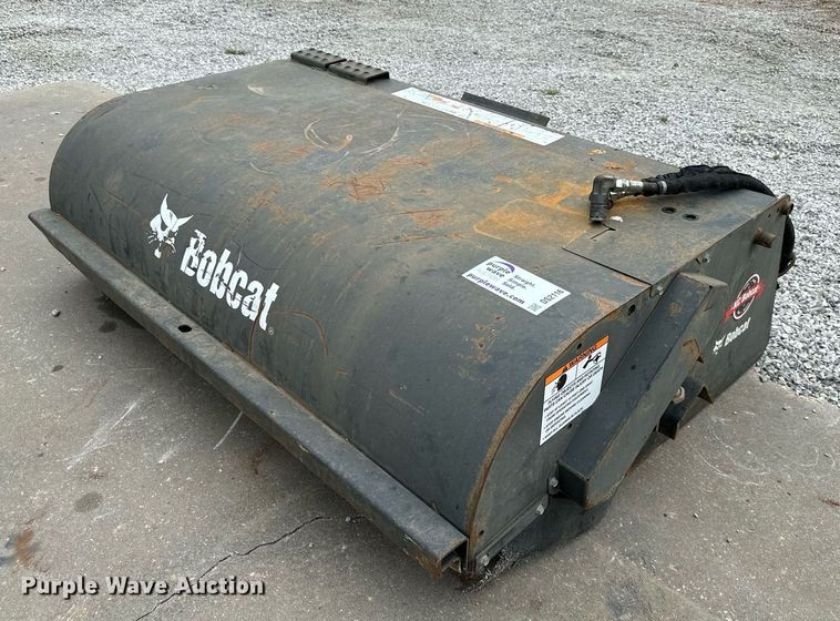 image for item DS2116 Bobcat  72" W skid steer sweeper