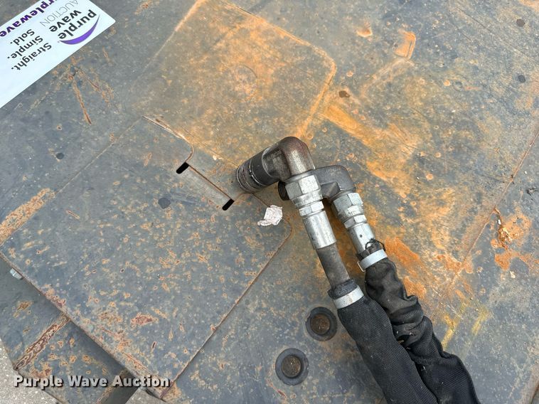 image for item DS2116 Bobcat  72" W skid steer sweeper