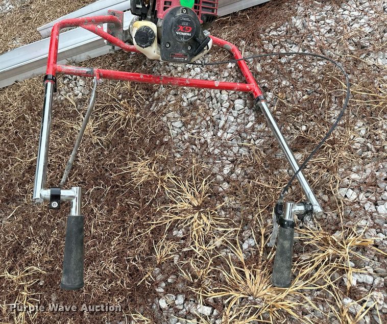 image for item DS2123 Vibratory screed